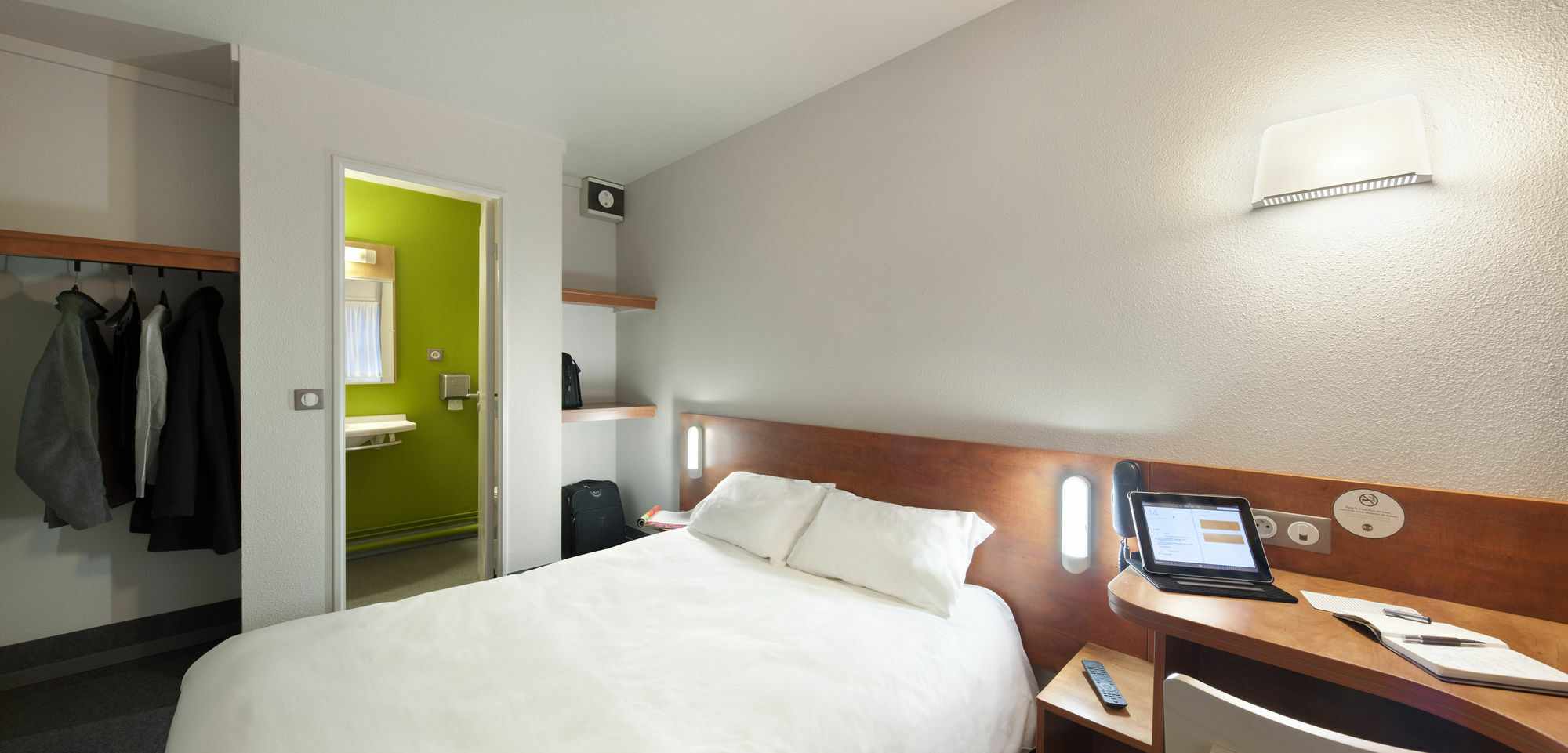 B&B Hotel Angers 1 Бокузе Екстер'єр фото